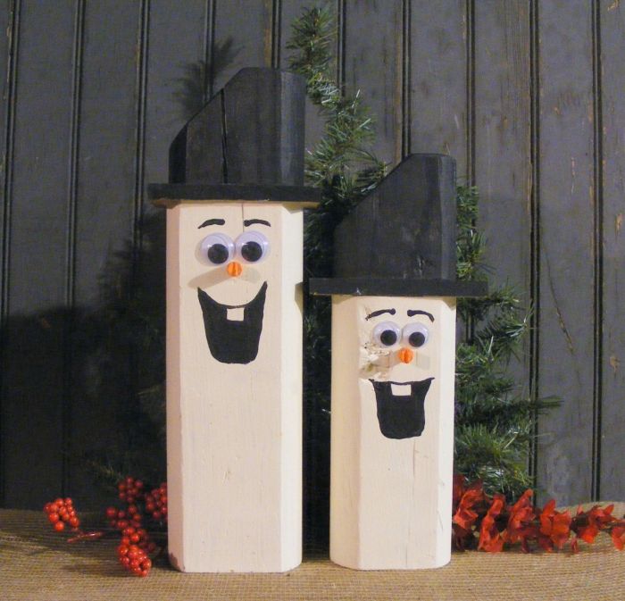 Wooden snowman outdoor decor