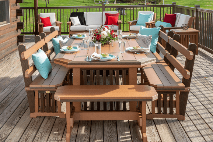 Outdoor patio table decor ideas