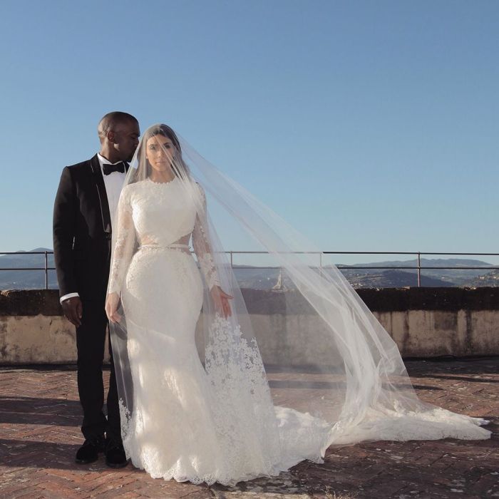 Kim Kanye Wedding Dress A Fashion Icon