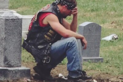 A Biker Showed Up At My Wife’s Grave Every Week And I Had No Idea Who He Was