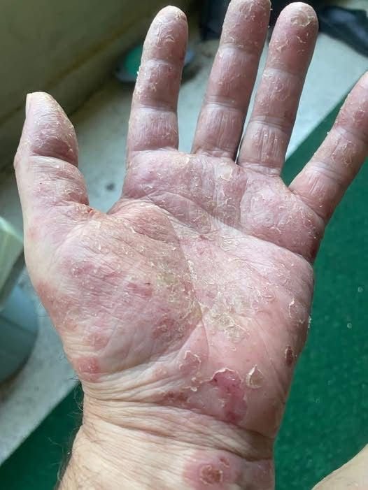 😱These are the signs that he is cr… See more