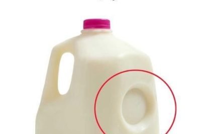 The Hidden Purpose Behind That Little Dent on Your Milk Jug — And Why It Matters More Than You Think