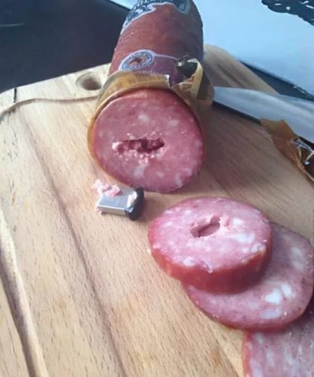 I found a flash drive in a regular sausage: at first I thought the flash drive had accidentally ended up in the food until I checked its contents.