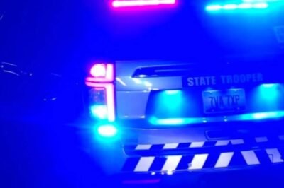 1 killed, 2 hurt in rollover crash on US 60 in Mesa