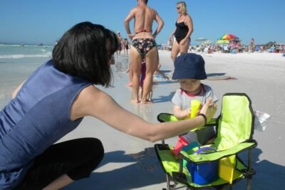 26 Pictures That Need A Second Look