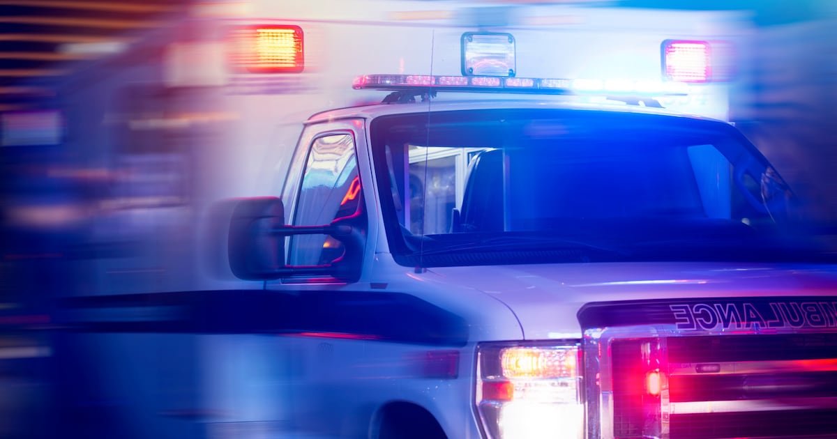 1 hospitalized after crash in Greene County – WHIO TV 7 and WHIO Radio