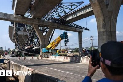 Two killed in another construction crane collapse