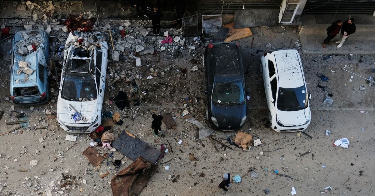 Israeli strikes kill 23 Palestinians, including children, as Gaza ceasefire inches forward :: WRAL.com