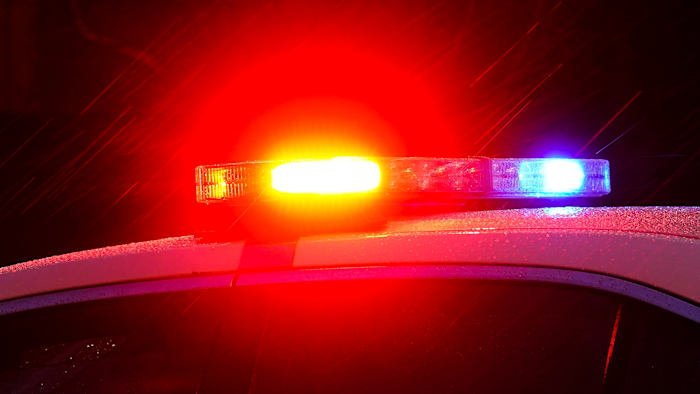 Man hospitalized after hit-and-run crash on Interstate 37, SAPD says