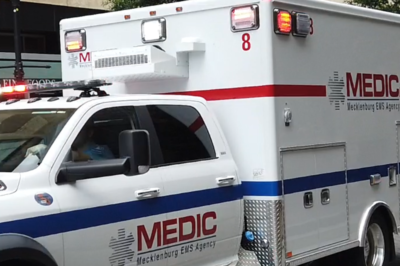 1 person killed in single-vehicle crash in east Charlotte