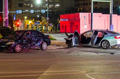 1 arrested after 2 injured in Downtown Austin crash, police say
