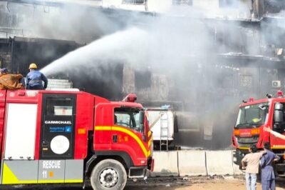 Dozens missing, at least 10 dead in major Pakistan shopping mall fire